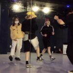 Noze Instagram - 무려 두시간가량 함께 해주셔서 감사합니다 :)❣️ luv you guys☁️ . . 🌊@wayb_intheseoul 📍 @uplydance_ 🎧No Such Thing ⓒ @chrisbrownofficial @ghostwraithkilla #wayb #waybintheseoul #choreography #dancevideo #choreo 어반플레이댄스아카데미