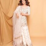 Nupur Sanon Instagram - Tere Ch Koi Gall ae Sahiba.. Haan Asi Tenu taan milde❤️👱🏻‍♀️ • Outfit- @angadsingh.official Jewellery- @pinklanebyrashi @minerali_store Styled by - @sukritigrover Styling Team- @vanigupta.23 @bitofbash @naishasinghvi