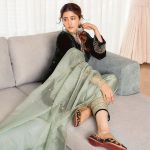Nupur Sanon Instagram - Velvet dreams…🌙🖤 Outfit : @sureenachowdhri 📸 : @visualaffairs_va