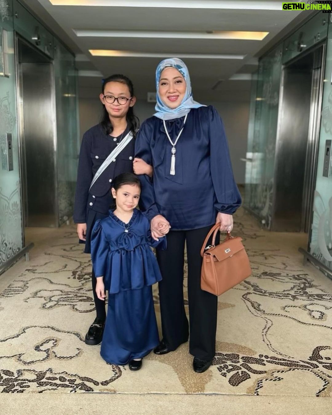 Nur Fazura Instagram - My babygirl Nur Fatima Aisya at #FazbulousRaya2024 💖✨💐 @fattahaminz