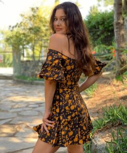 Nurgül Yeşilçay Instagram - 😊