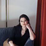 Nurgül Yeşilçay Instagram - umutlu,mutlu,sağlıkla,sıhhatle iyi bayramlar efendim🥳🥳🥳
