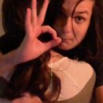 Nurgül Yeşilçay Instagram - Yaaa çok tatlı bişey yapmış benim oğlanla arkadaşı❤️Gülerken,ağlamalık bi şey olmuş👏👏👏Elinize sağlık canlarım benim👏 Bu şarkı benden bütün ergen analarına gelsin!!! Yok yok tabii ki bütün analara gelsin💃💃💃💃 Şimdiden #annelergünü müz kutlu olsun🥳🥳🥳 Söz: otto nejo (takipçi gelsin istemiyo benim oğlan o yüzden paylaşmıyorum) Müzik: canım Atakan’ım❤️şahane müzikler yapıyo şimdiden 👉 @therealxnova Şarkıyı ikisi birlikte seslendirmiş Klip: @necati_kocabay O da suç ortağı❤️❤️❤️❤️❤️ #ergenanası