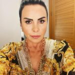 Nursel Köse Instagram - #Günaydın,#GutenMorgen #goodmorning #domdai #bonjour ❤️❤️❤️❤️❤️ @boutique_zuhalakay💋 @mandalina_shop 💋