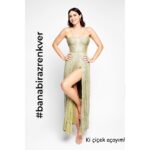 Nursel Köse Instagram - KADINA YÖNELİK ŞİDDETE MOBBİNGE ÖTEKİLEŞTİRMEYE DUR DİYORUZ! SEN DE EN GÜZEL GÜLÜMSEMENİ FOTOĞRAFLA VE #banabirazrenkver etiketi ile paylaş ki çoğalalım.. #banabirazrenkver Ki çiçek açayım! Kadınların sesi olmak için bir araya geldik. Birlikte güçlüyüz. #girlpower Yapımcı: @aycayilmazdogan Proje/Tasarım : @kamurantapul PR : 3435CREATIVE Fotoğraf sanatçısı : @tameryilmaz1 Makyaj sanatçısı : @hamiyetakpinar Kostüm : @chamay Saç Tasarım : @mericgulmez Hair Repair Studio Backstage Ekip : Faruk Coş /T.Emre Özer PROJE KADINLARI: @almeda92 @aycayilmazdogan @hamiyetakpinar @haticedervisoglu.61 @kamurantapul @nazgoktan @nursel_kose @zerrinnisanci @zeynepseverdemirel