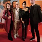 Nursel Köse Instagram - 5. Ocak🥰❤️❤️Vizyondayız. İLK YORUMLARINIZI merak ediyorum.. @baskanfilm galamızı yaptık.Tüm meği geçenlere kocaman teşekkürlerimle❤️ Styling @zulalkose__ 👍❤️❤️❤️❤️ Kostüm @cihan.nacar ❤️🧿🎵❤️Makeup- Hair @esraeyupogluoffcially @nanciaprofesyonelmakeup 💋💕🥲 @actplustalentm @ulrichmertin_