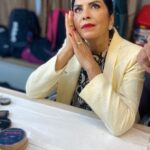 Nursel Köse Instagram – @Aldadmakdizi ve #MuallaDicleli bu bölümden fikirlerinizi alalım 😉❤️@atv @timsandb @aldatmakdizi @actplustalentm @theemrem @setre Styling: @nilufercmr ❤️@gustogiyim