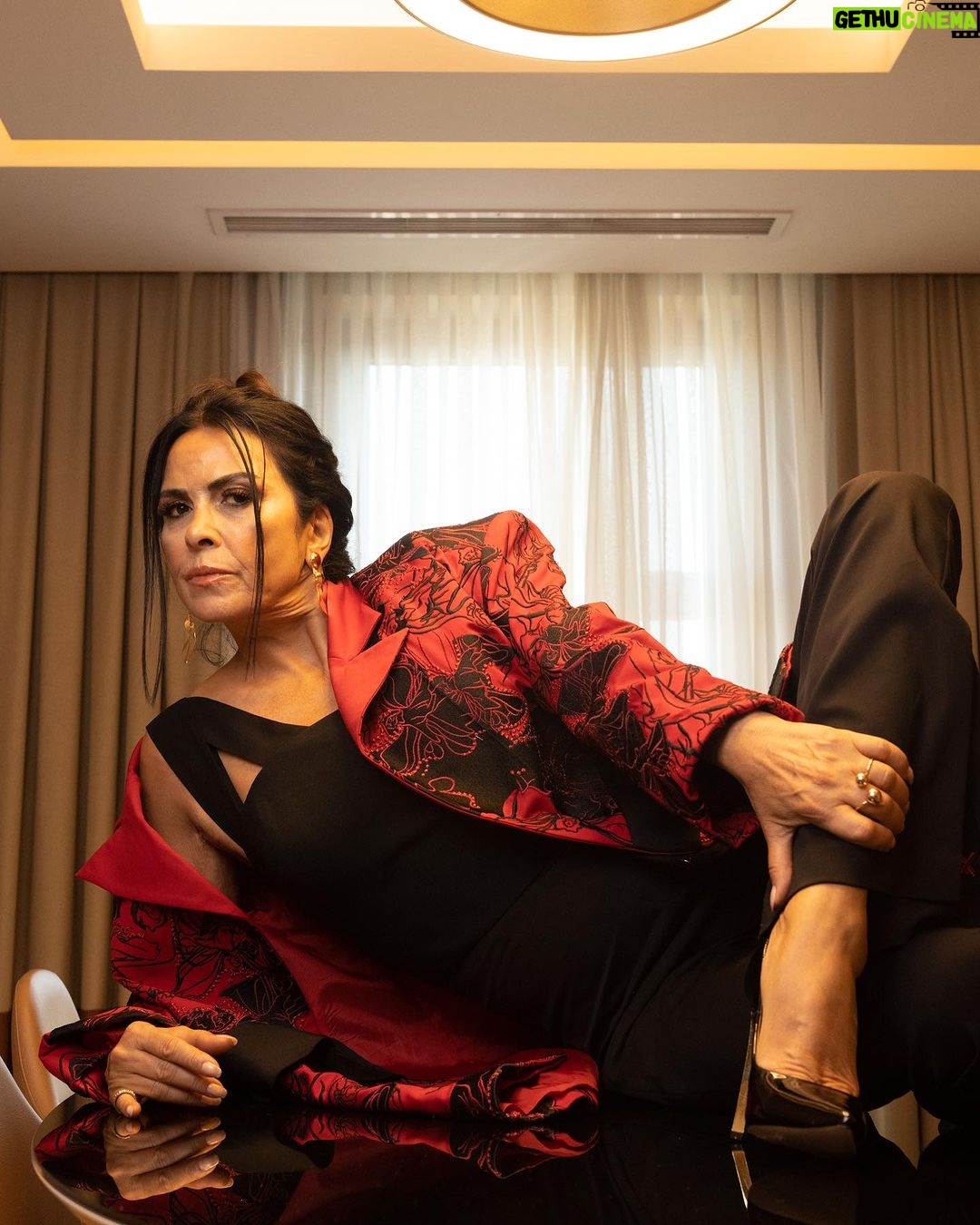 Nursel Köse Instagram - @moodboardmagcom Nursel Köse @nursel_kose Fotoğraf : Enes Kahraman @eneskahraman Styling : Parastoo Akbari @periakbari Makyaj - Saç : Neşe Kaya @nesekayanese Röportaj : Akın Özışık @hellooakin Styling Asistanı : Karoj Sefer Kaya @karojxx Video : Efe Bukcu @efebukcu Menajerlik : İhsan Aydın @ihsanaydn @actplustalentm Mekan : Sheraton İstanbul City Center @sheratonistanbulcitycent er NURSEL KÖSE RÖPORTAJI https://moodboardmag.com/nursel-kose-roportaji/