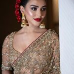 Nusraat Faria Instagram - To my favorite couple.. May God protect you from evil eyes 🧿 @mehahasib @refatalam123 Wearing @safiya_sathi @safiyasathi Makeover @galamakeover_by_navinahmed @navinahmed_official Bag @ayaneh.sciccoso @azrinalom Jewellery @drkashfiaaamina Photography @bdsnapshot by @jawad.chowdhury
