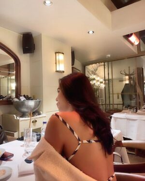 Nusraat Faria Instagram - Just a general life update: 
HUNGRY AGAIN 🤷‍♀️