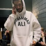 Oğuzhan Uğur Instagram - Gazapizm, Derya Uluğ, Onur Akbay da burada! Memleketim sanatçıları Telefon başında Babala çağrı merkezi için çalışıp ekibe destek oluyorlar. Unutulmasın.