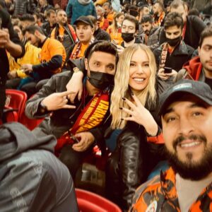Oğuzhan Uğur Instagram - Lay lay lay lay ve bunun gibi şeyler 🦁