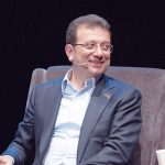 Oğuzhan Uğur Instagram - Mevzular Açık Mikrofon Y.S.Ö. devam ediyor. Konuğumuz, Cumhuriyet Halk Partisi İstanbul Büyükşehir Belediye Başkanı Sn. Ekrem İmamoğlu. #mevzularaçıkmikrofon