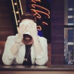 Oğuzhan Uğur Instagram - Argo girince biber yediriliyormuş. Beni delirtmeyin 😂 @enisarikan