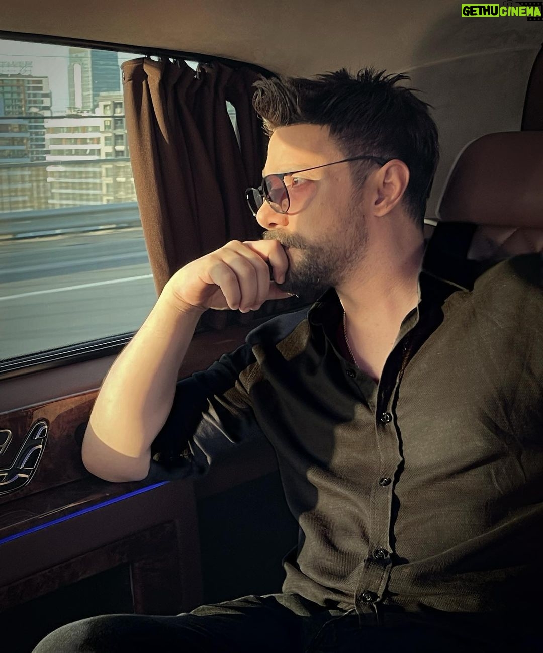 Oğuzhan Uğur Instagram - Hiçbir fikrim yok 🕶