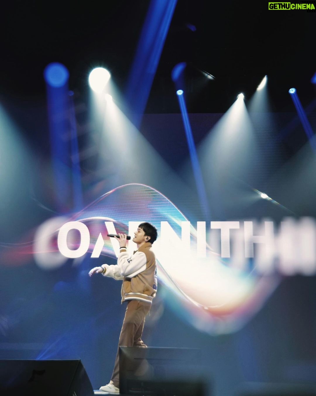 Oabnithi Wiwattanawarang Instagram - See you tomorrow with my 1st Music Festival as "OABNITHI" at Cave Stage @octopopfest 💙🎤 . . 📸 @pathirunrit