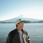 Oabnithi Wiwattanawarang Instagram - Far from Moon to Fuji 🌕🗻 . . 📸 @pathirunrit Fuji Mountain