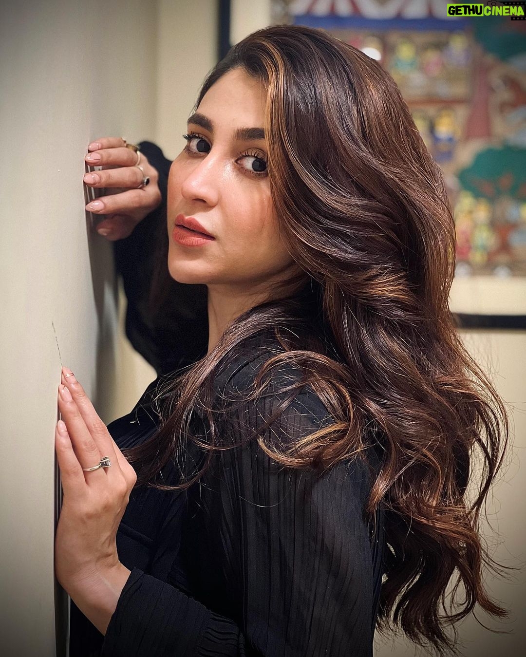 Oindrila Sen - 53.4K Likes - Fell in love with Black 🖤