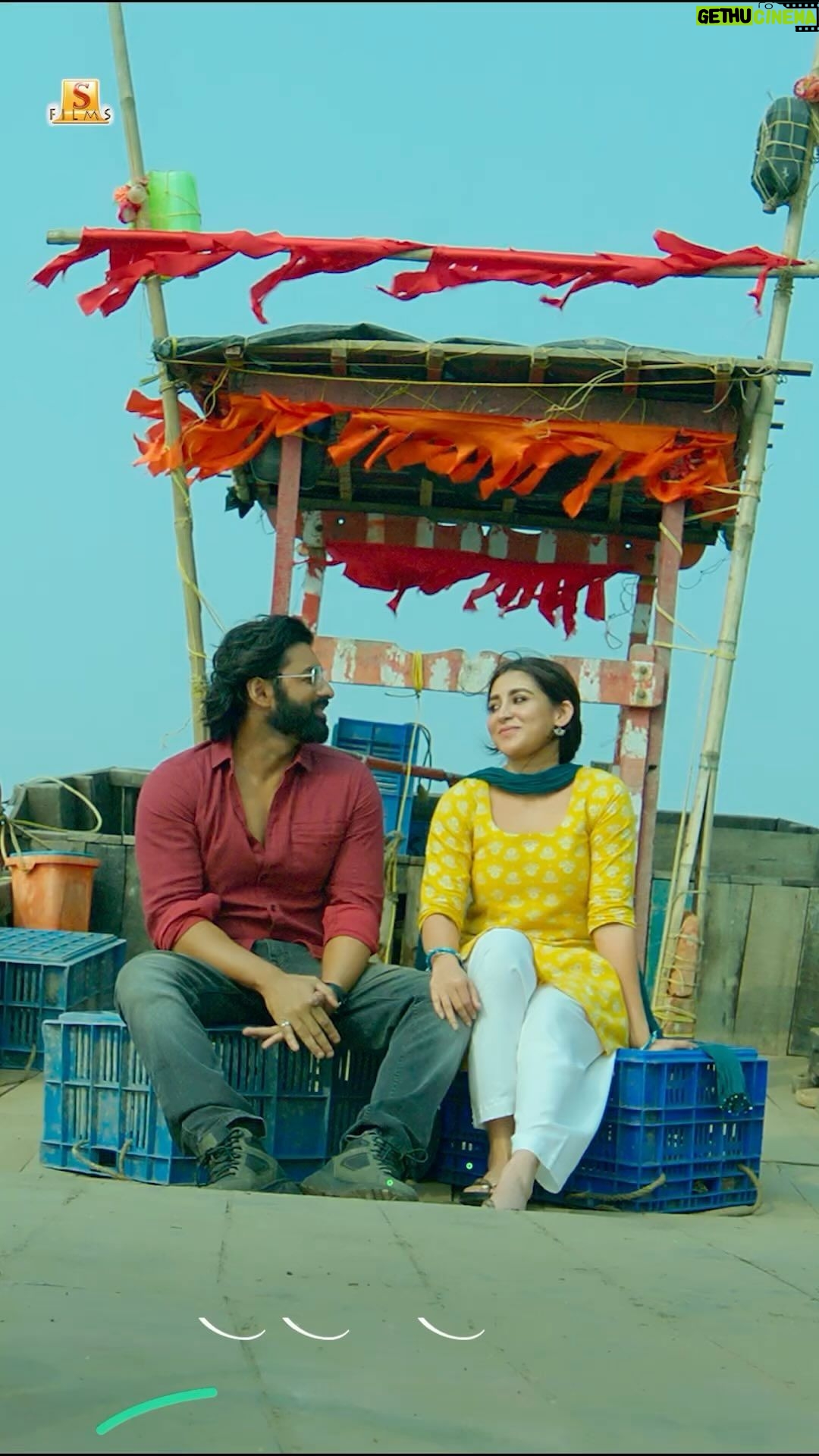 Oindrila Sen Instagram - Muskan -এর রাজত্ব Mirza -র মনের দেশে… Have you heard our latest love song? Not yet? Please go and give it a watch! Watch the full video song, link is in bio! #Mirza at the theatres from 9th of April! 🎬 @ankushmotionpictures @ankush.official @love_oindrila @kgunedited #ShoaibKabeer #Rishikaushik #PriyaMondal @ishan.mitra_official @sumeet_goradia @saahil_goradia #KuntalDe @barish_lyrics #SamratBandopadhyay @shiladityathesoundengineer #AnimeshGhorui #SanglapBhowmik #Mirza #MirzathisEid #EID2024 #Ghalib #Mirza