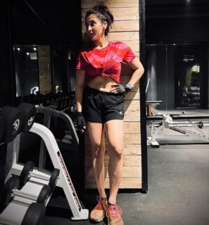 Oindrila Sen Instagram - Some showoff 😉