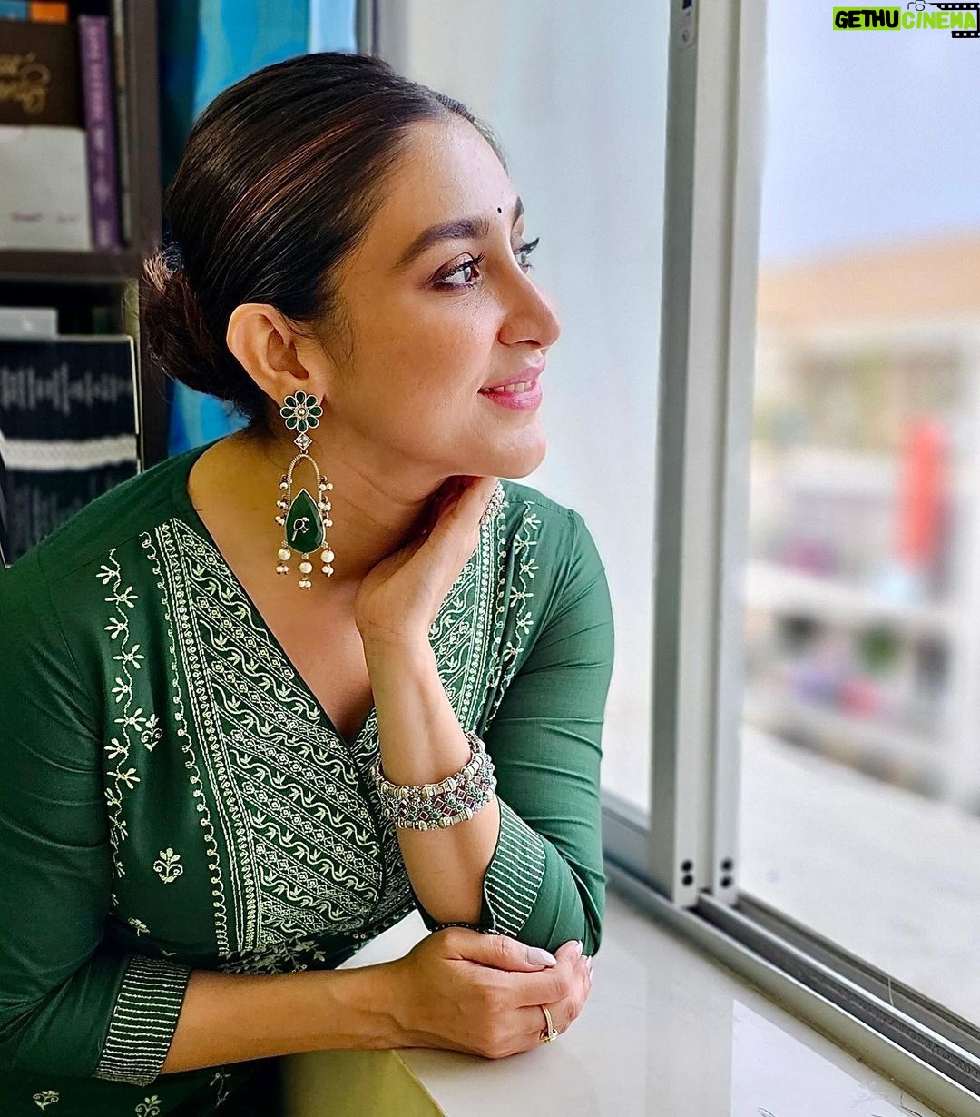 Oindrila Sen Instagram - It’s OK to feel lost sometimes 😊