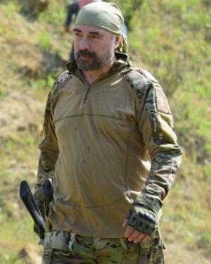 Oktay Kaynarca Instagram - Ben işime sadece iş olarak bakmam yolculuk ve yaşam biçimi olarak bakmışımdır hep ve her yolcuğa başlarken sevdiğim laftır “Su gibi aksın” BEN BU CİHANA SIĞMAZAM” yakında ..🧿🧿🧿