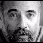 Oktay Kaynarca Instagram – İyi pazarlar bir Cemal Süreya ve @omergoktepeliler güzelliği geçti içimizden.. Yüreklerine sağlık..