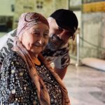 Oktay Kaynarca Instagram – Uluğ bey medresesi / semerkand / Özbek teyzenin selamları var …🍀