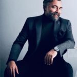 Oktay Kaynarca Instagram – Olur bazen öyle, kim bilir belki de daha iyisinin olacağındandır..🕶🕶🕶