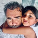 Oktay Kaynarca Instagram - Hergününüz bayram olsun.🦋🦋🦋🦋