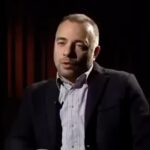 Oktay Kaynarca Instagram - 2015 Yılında Türk Silahlı Kuvvetleri tarafından yaptırılan Çanakkale belgeselinden bir bölüm.. Vatan için sorgusuz sualsiz ölmek..Ruhunuz şad olsun yiğitlerim..🇹🇷🇹🇷🇹🇷🇹🇷