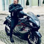 Oktay Kaynarca Instagram - Hareket eden her makina ilgi alanımdır.. Cezayir Türk…😎😎😎