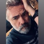 Oktay Kaynarca Instagram - Bir varmış bir yokmuş,sıra ikinciye gelmiş ama asıl sıfır unutulduğu için hepsi tek kalmış…