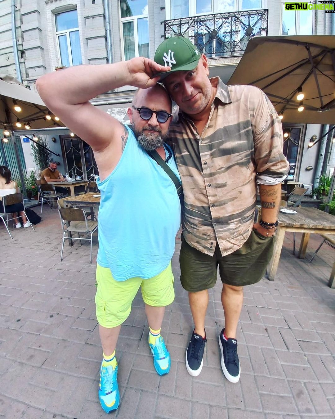 Oleksii Potapenko Instagram - @realugo 99 problems Kyiv