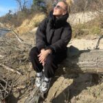 Olia Poliakova Instagram - Дорогенькі мої , хочу з вами поговорити про відпочинок та самопочуття! На початку місяця я захворіла , вірус, звичайно в мене це з дні, і я ок, та не в цей раз, я хворіла майже місяць, чере антибіотики купу ліків я вилізла, але досі ще кашель та насморк! Подивившись на це все тверезо розумію шо організм мені каже, гей старенька ))) давай ти будеш себе більше любити та піклуватись про себе, і не тільки фізично але й морально! Тому буду собі влаштовувати відпочинки, перезагрузки, а ще я вирішила більше не бачити і не читати поганих коментарів! А цього в інтернеті зараз стало нестерпно багато, люди не можуть впливати на проблеми , стрес , війну, і вони ви@ираються на сторінки публічних людей! Тому від сьогодні я буду блокувати все і всіх що мені не потрібно читати, так шо як що вам вежливо бути зі мною в моєму просторі будьте чемні та добрі! Бережу себе, а ви бережіть себе!