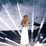 Olia Poliakova Instagram - Вінничани, дякую вам, дорогенькі, за теплий прийом! Дякую за дивовижний концерт у моєму рідному місті! Чекаю на зустріч з вами 26 жовтня у Київському Палаці Україна! Посилання на квитки в шапці профілю. Фото: @mareenchikk #ОляПолякова #ВсеБудеДобре Vinnytsia