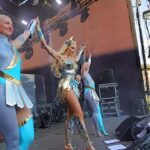 Olia Poliakova Instagram - У Луцьку відбувся дитячий благодійний фестиваль “Амбасадор дитинства” @ambassador.dytynstva , який зібрав 7 тисяч глядачів на історичній локації - Замку Любарта, щоб підтримати соціальну та психологічну адаптацію дітей. Діти, я бажаю вам, аби ви ніколи не забували, що ви – українці. Щоб ніхто і ніколи не зміг у вас забрати вашу гідність, вашу мову та національність. Сьогодні бути українцем дуже почесно. Ми дійсно дуже смілива нація. На нашу долю випало нещастя – війна. Діти не повинні цього всього бачити, тому я дуже хочу, щоб якомога швидше прийшов мир, а головне – наша перемога! #ОляПолякова #ВсеБудеДобре