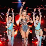 Olia Poliakova Instagram - Дякую, Юрмало, дякую латвійці за ваш теплий прийом! Дякую, Лаймо @laima_vaikule_official , за запрошення! Для мене велика честь представляти Україну на сцені «Дзінтарі» та поширювати українську музику! Щиро дякую Латвії за підтримку моєї країни та українського народу в цей нелегкий для нас час!!! #ОляПолякова Юрмала