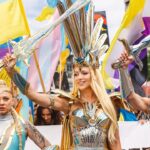 Olia Poliakova Instagram - Боротьба за свободу і цінність кожного українця - це те, за що наша країна щодня виборює право у двобої з рашистським злом. Війна не обирає, якої ти статі, сексуальної орієнтації або який у тебе колір очей. На передовій перемогу здобувають також військові ЛГБТІК+, права яких досі не врегульовані законодавчо в питаннях узаконення відносин, піклування про партнера, їх спільне майно, дітей… Нам треба будувати країну майбутнього. Країну, повну любові, свободи, вибору та гідності. Нам не потрібно стикатися один з одним і не можна дозволяти іншим стикатися з нами. Нам відомий справжній ворог і ми маємо спільно боротися з ним. The struggle for the freedom and value of every Ukrainian is what our country fights for every day in a duel with racist evil. War does not choose your gender, sexual orientation or eye color. On the front lines, LGBTIQ+ soldiers, whose rights are still not legally regulated in matters of legalizing relationships, caring for a partner, their common property, children... We need to build a country of the future, are also winning. A country full of love, freedom, choice and dignity. We don't need to bump into each other and we can't let others bump into us. We know the real enemy and we must fight it together. #ОляПолякова London, Unιted Kingdom
