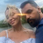 Olia Poliakova Instagram - Сьогодні не тільки день закоханих, сьогодні день народження Михайла,мого партнера та продюсера,людини з якою ми зустрілися щоб створити сонце , яке б зігрівало нас та інших людей! І в нас вийшло))) твоя віра , масштабний світогляд , творче мислення обʼєднують навколо людей, заряджають робити розкішні проєкти! Я бажаю тобі не втрачати твого філософського погляду на життя і творчого натхнення! Будь здоровий та щасливий! Та миру всім нам!❤️
