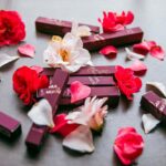 Olia Poliakova Instagram - Дорогенькі, з радістю ділюся з вами своєю гордістю – бренд косметики Polyakova Beauty @polyakova.beauty_official став партнером на цьогорічному London Fashion Week! 😍🇺🇦🇬🇧 Я щаслива, що моя косметика додала зіркового блиску в очах усіх учасників. Для нас із командою це стимул продовжувати працювати над новими продуктами, які даруватимуть красу та впевненість у собі кожній дівчині. Щиро вдячні за довіру та раді бути вашими партнерами @londonfashionweek @uainukcommunity