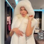Olia Poliakova Instagram - Запускаємо новий тренд українізуємо пісню! Завдяки вам декілька днів тому я оголосила конкурс на переклад цієї пісні, якщо чесно, я в шоці була, тому що варіантів була маса 😅🙀 Тому у кожного взяла по шматочку, такий ось «франкінштейн». Пишіть в коментарях чий коментар увійшов у переклад та знімайте відео в TikTok під цей звук 🤍 #Polyakovastyle
