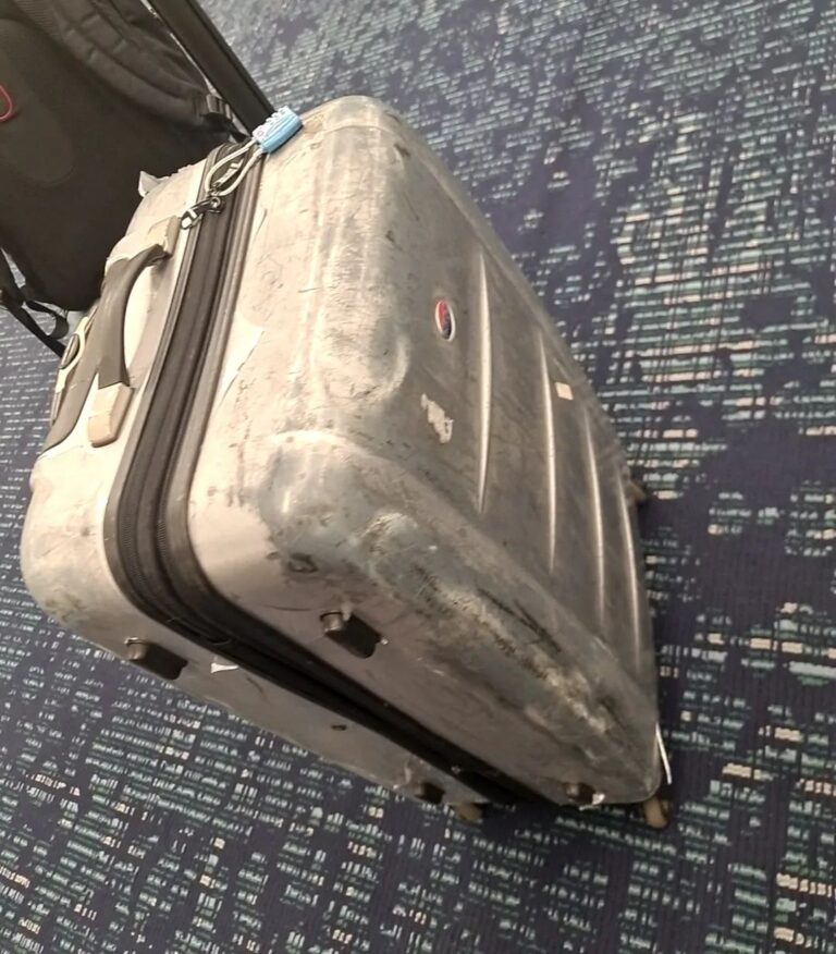 Oliver Phelps Instagram - Goodbye my favourite suitcase I've ever had. We've been on some 200+ flights together but it's time you retired. 💔 the 3 wheels and crack aren't going to get any better. Anybody got any recommendations on a heavy duty large suitcase? 🤓 #suitcasetravels #travelpartner