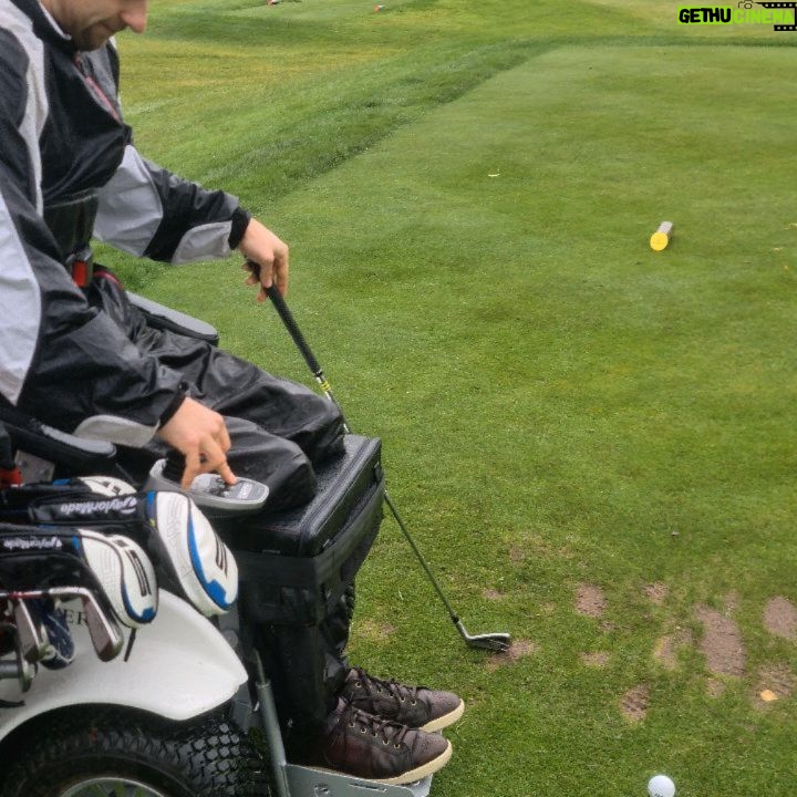 Oliver Phelps Instagram - Just a little bit wet today at the @hambofoundation golf day! Great fundraiser for such a great charity #getbusyliving The Belfry Hotel & Resort