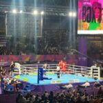 Oliver Phelps Instagram - Great time watching the boxing finals this evening at @birminghamcg22 such a great atmosphere for @deliciousboxing winning 🥇Also, Perry the bull was very friendly 😊 #birmingham2022 #commonwealthgames #boxing NEC Birmingham