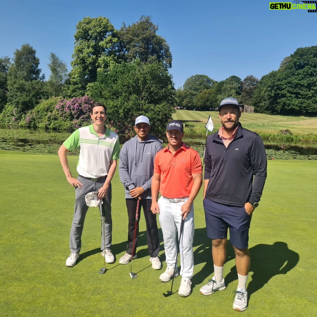 Oliver Phelps Instagram - Great fun at @littleastongolf this morning with @davidwarner31 @usman_khawajy & Daniel Vettori. I can't wait for this summers Ashes series. 🏴🇦🇺