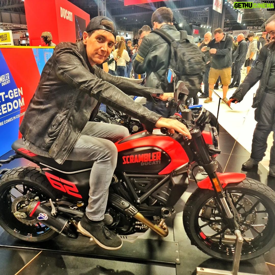 Oliver Phelps Instagram - Soooo many beautiful bikes at @motorcyclelive 😍 #mvagusta #triumphmotorcycles #royalenfield #bmwmotorrad #ducati #indianmotorcycle