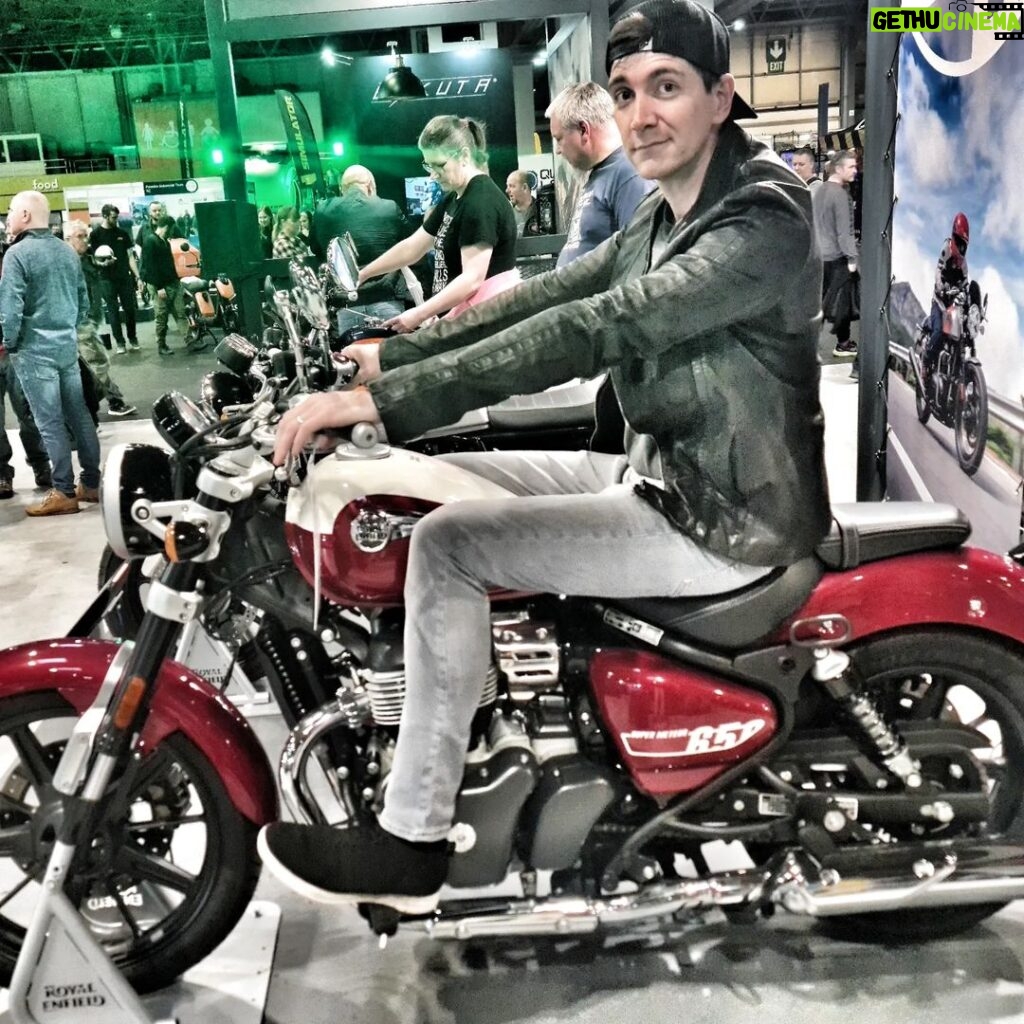 Oliver Phelps Instagram - Soooo many beautiful bikes at @motorcyclelive 😍 #mvagusta #triumphmotorcycles #royalenfield #bmwmotorrad #ducati #indianmotorcycle