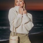 Olivia Holt Instagram - cutest, coziest eve in malibu with @loropiana 🧸 #LoroPiana #LoroPianaCocooning