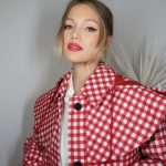 Olivia Holt Instagram - ❣️ @dior @diorbeauty ❣️